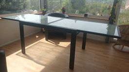 Glasesstisch ausziehbar und/oder 2 Sessel