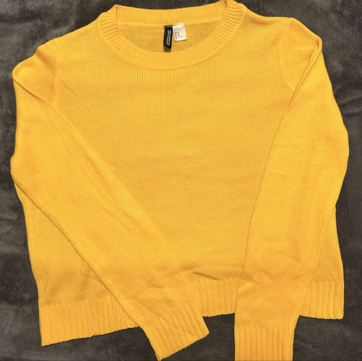 H&M Pulls & Sweat-shirts: H&M Pullover - gelb  – Neuf (Voir description) à Wangs par Yudi_27 1