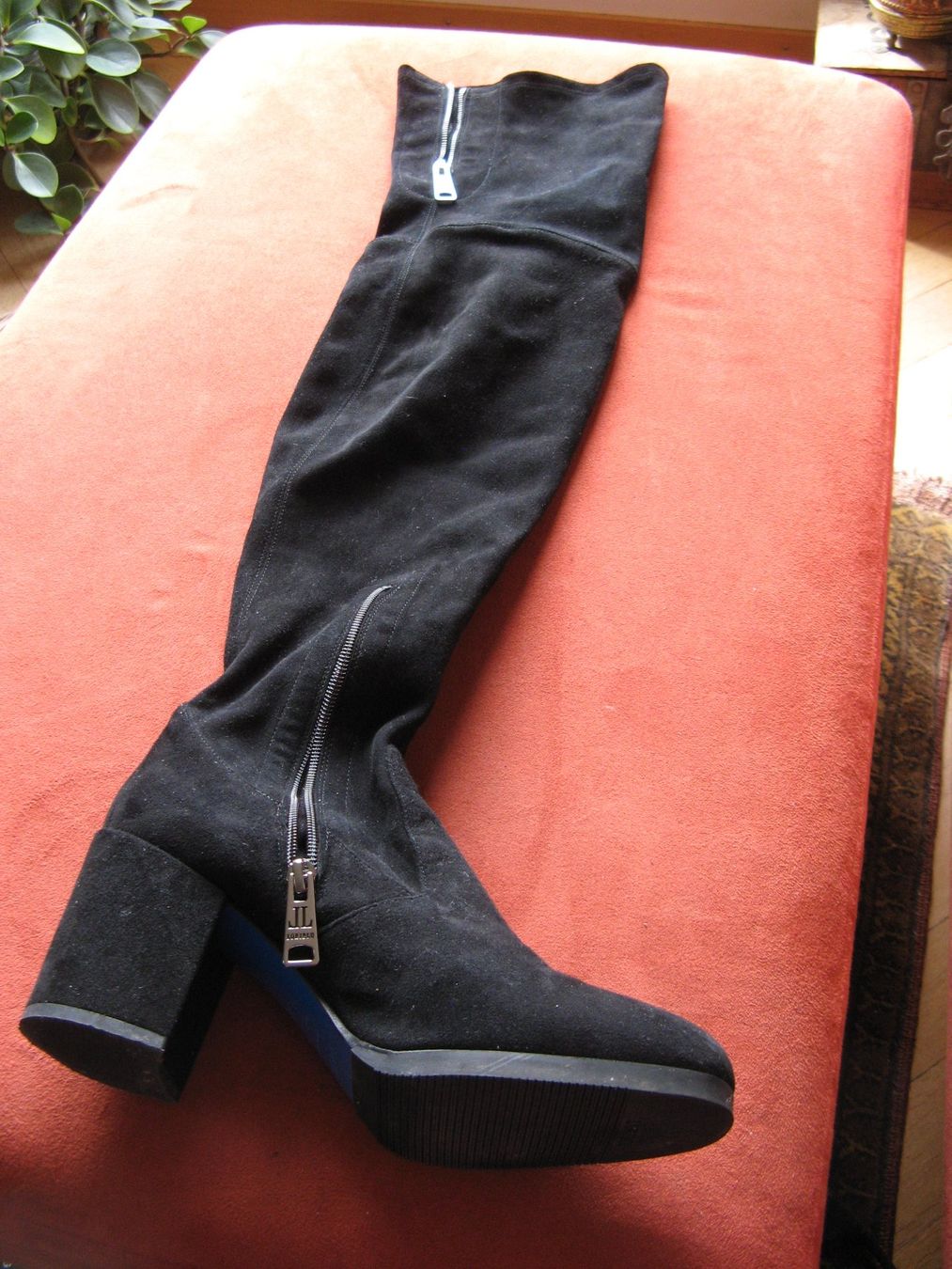 Damenschuhe: Overknee Stiefel Gr. 40 Loriblu – Gebraucht aus Zürich von apil 4