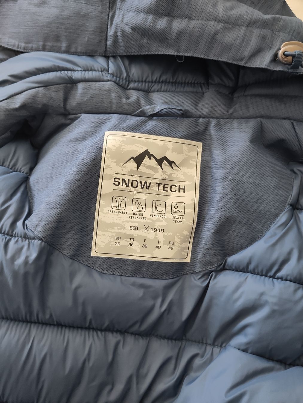 Giacche: Dicke Winterjacke Gr.36 /ca. S – Usato da Knonau venduto da JaSchoGuet 4