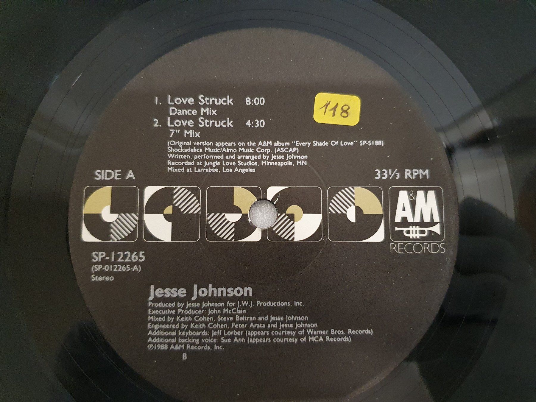 Dischi in vinile: Jesse Johnson – Love Struck – Usato da Uster venduto da Vinyl-Leidenschaft 3