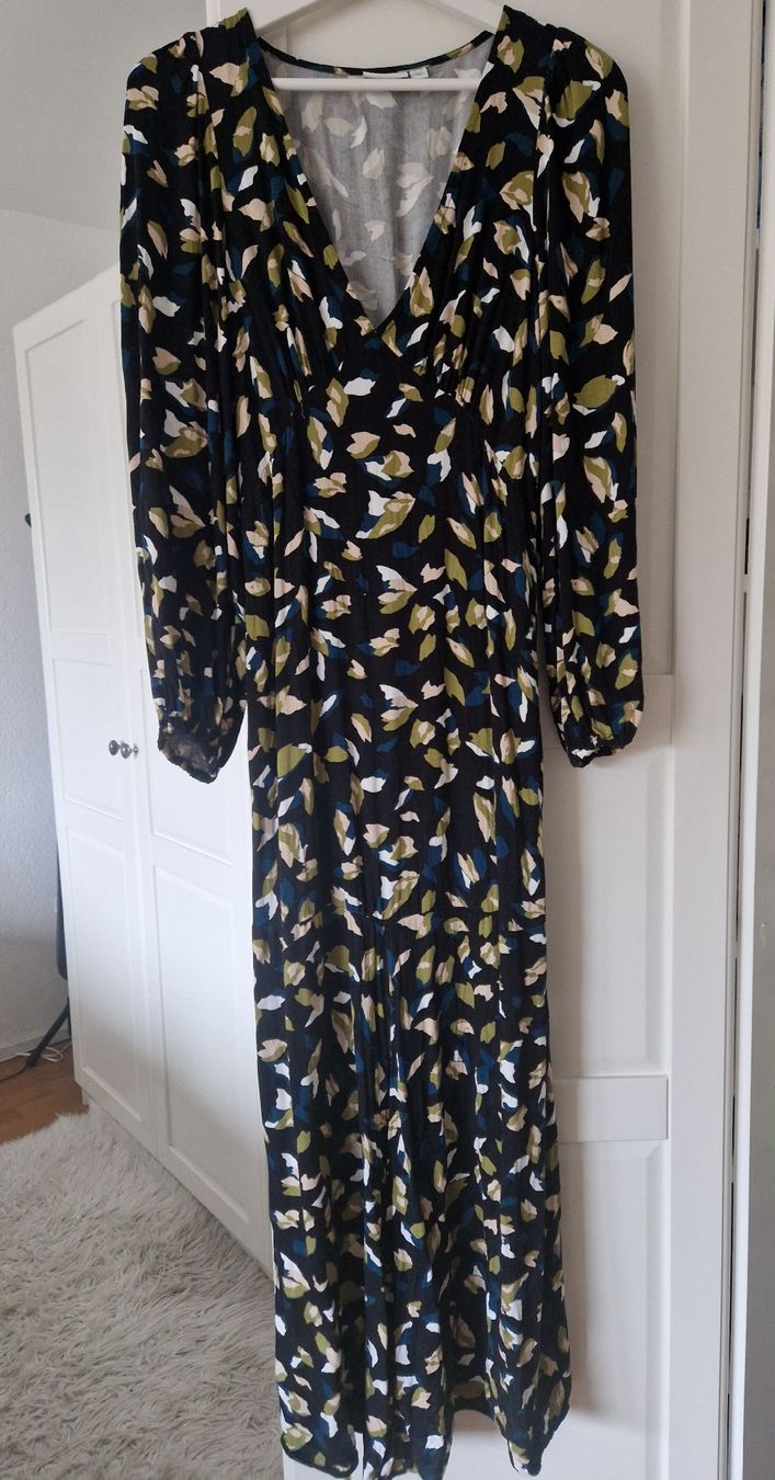 Vestiti: Buntes Maxikleid, asos, Gr. S – Usato da Fislisbach venduto da mgr_yy8b 1
