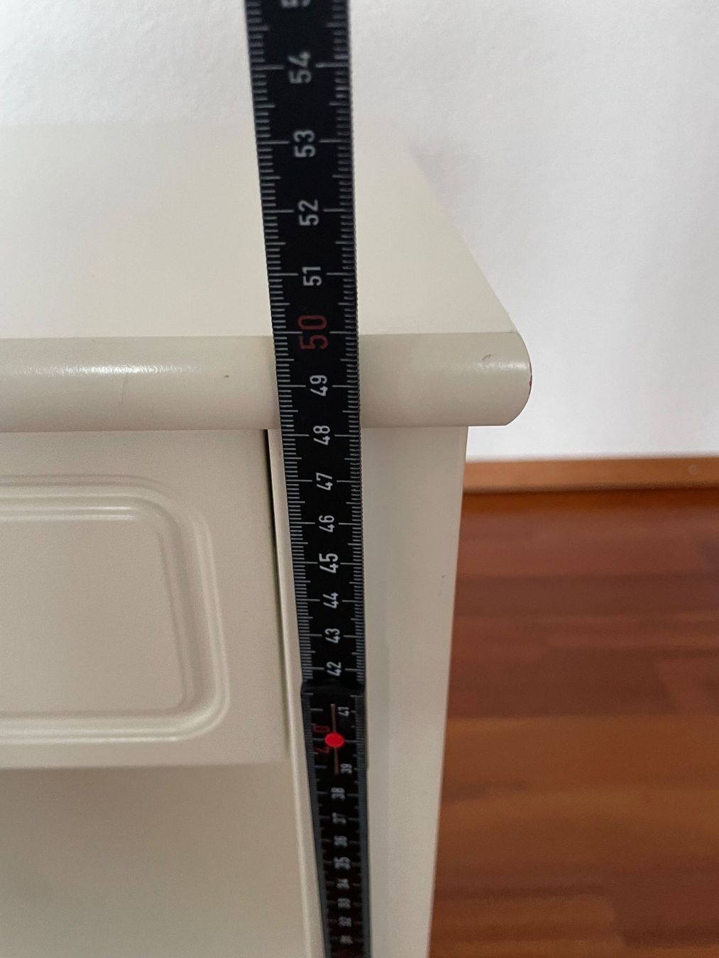 Tables de nuit: Nachttisch – D'occasion à Winkel par jen_5wrx 3