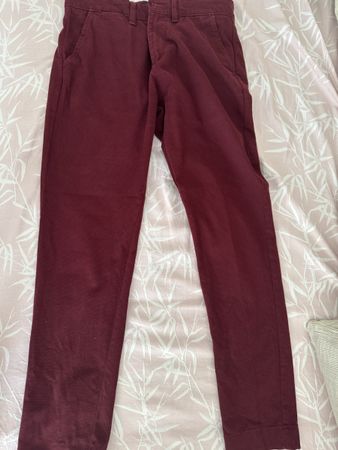 Pantalon Harmont & Blaine bordeaux taille 46, (Ita)