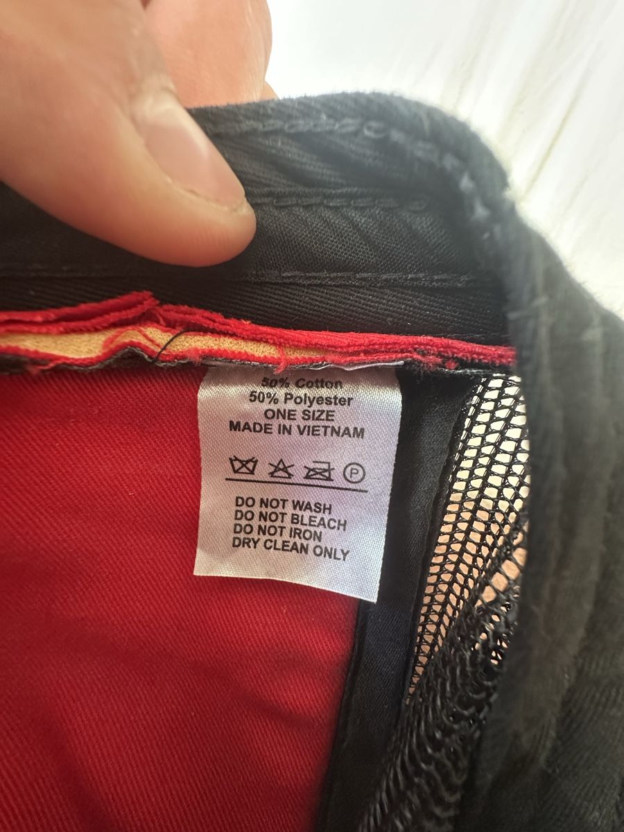 Altro in  Abbigliamento & Accessori: SRAM Kappe rot/schwarz  One Size neuwertig – Usato da Biel/Bienne venduto da Noah187 2