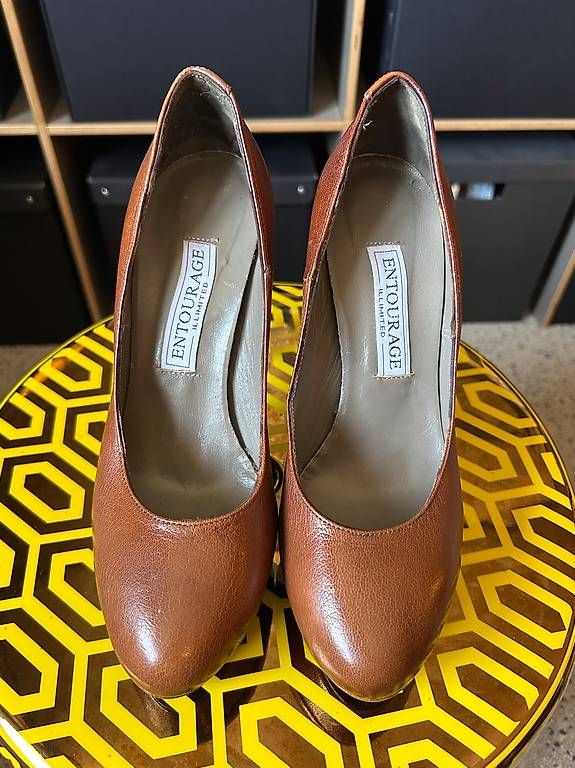 Scarpe da donna: Entourage High Heels - neuwertig – Usato da Zürich venduto da Gum 2