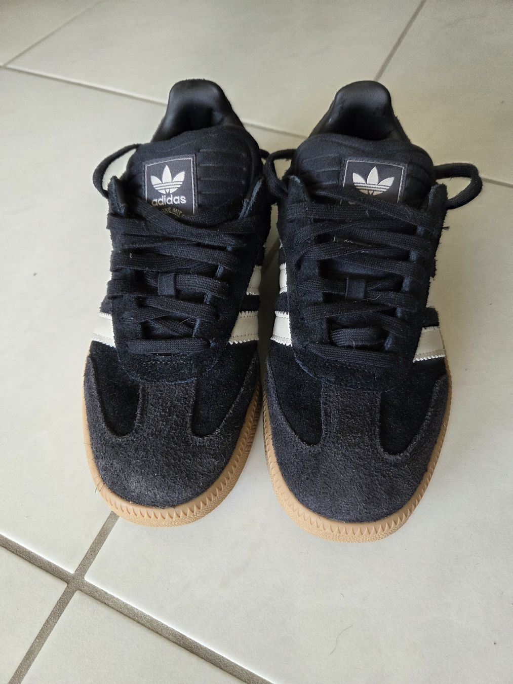 Adidas Herrenschuhe: Adidas Samba 43 1/3 – Neu (gemäss Beschreibung) aus Bronschhofen von Katrusja