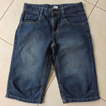 Tolle kurze Jeanshosen aus leichtem Stoff Gr. 158