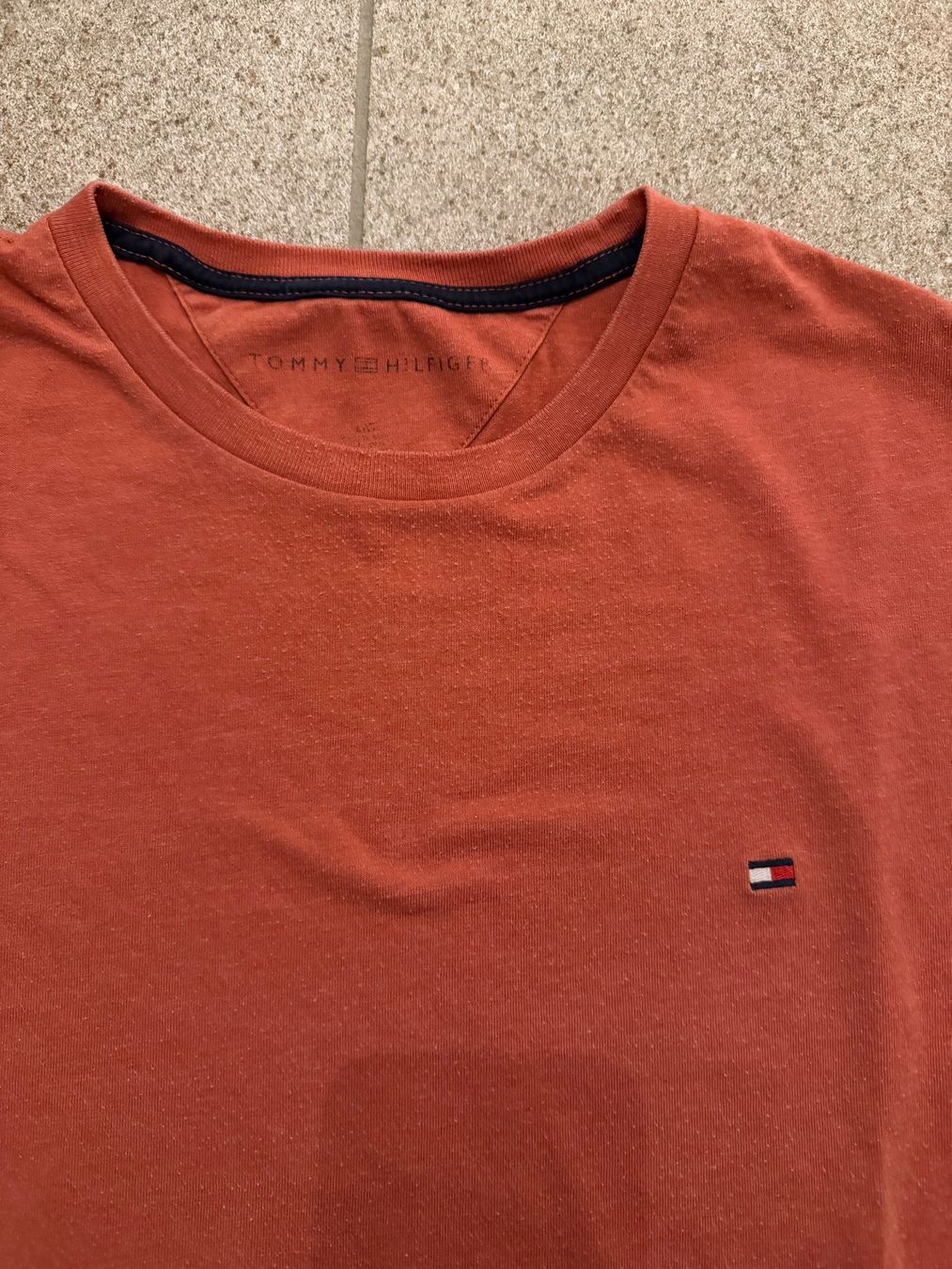 Tommy Hilfiger T-shirt: Tommy Hilfiger T-Shirt - Grösse L – Usato da Oberwil BL venduto da Ray_Pa_Ts 2