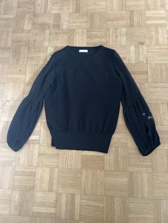 Stylish Unworn Black Sweater with Pearl Detail - Size Large