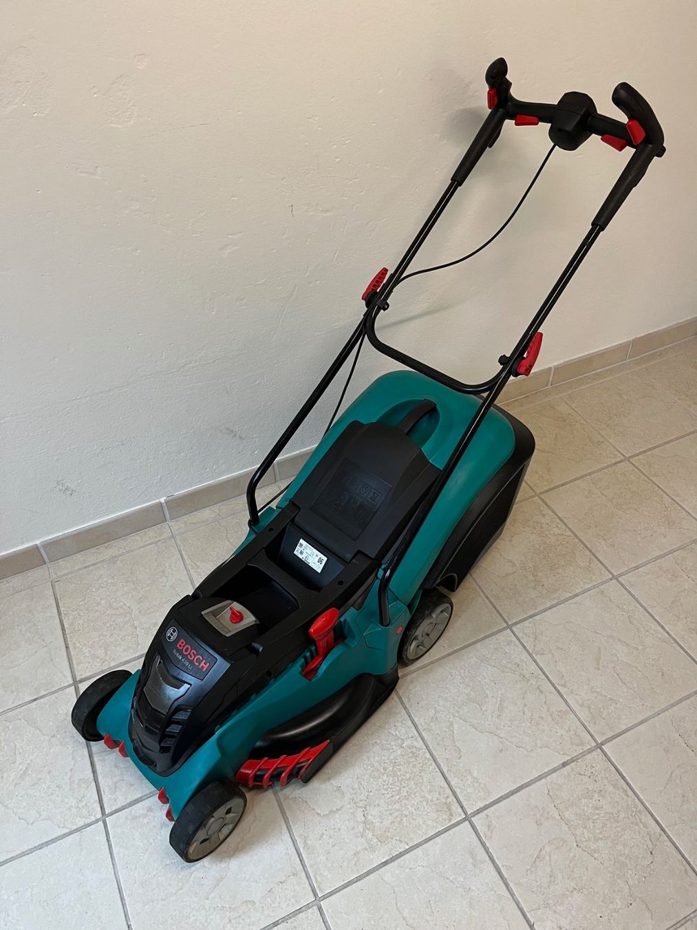 Bosch Rasenmäher: Rasenmäher Akku Bosch – Gebraucht aus Dübendorf von