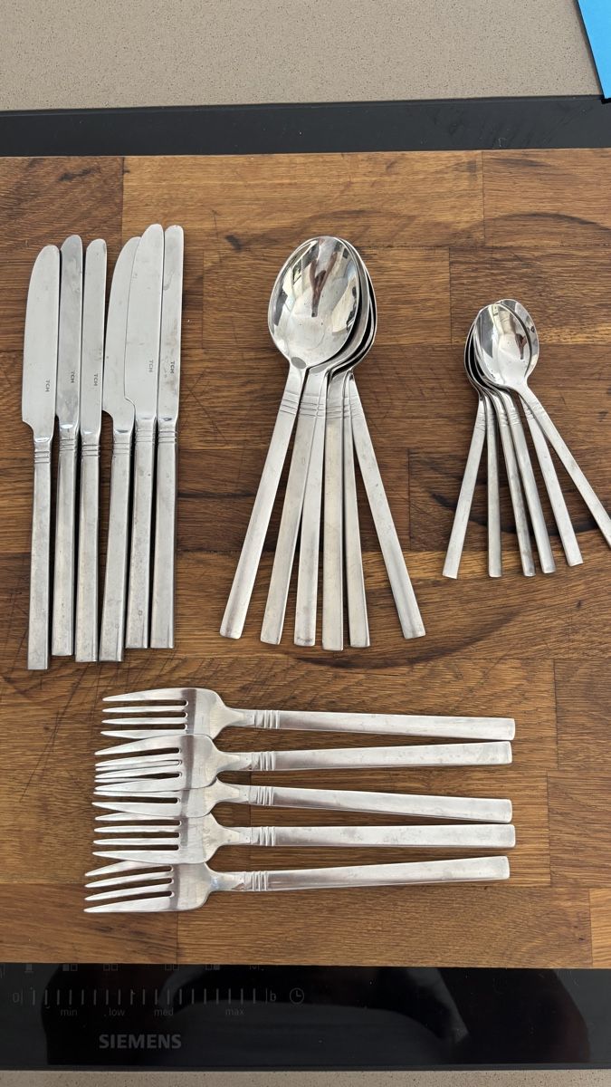 Couverts: Besteckset TCM, 23-teilig – D'occasion à Hettlingen par AidaNova