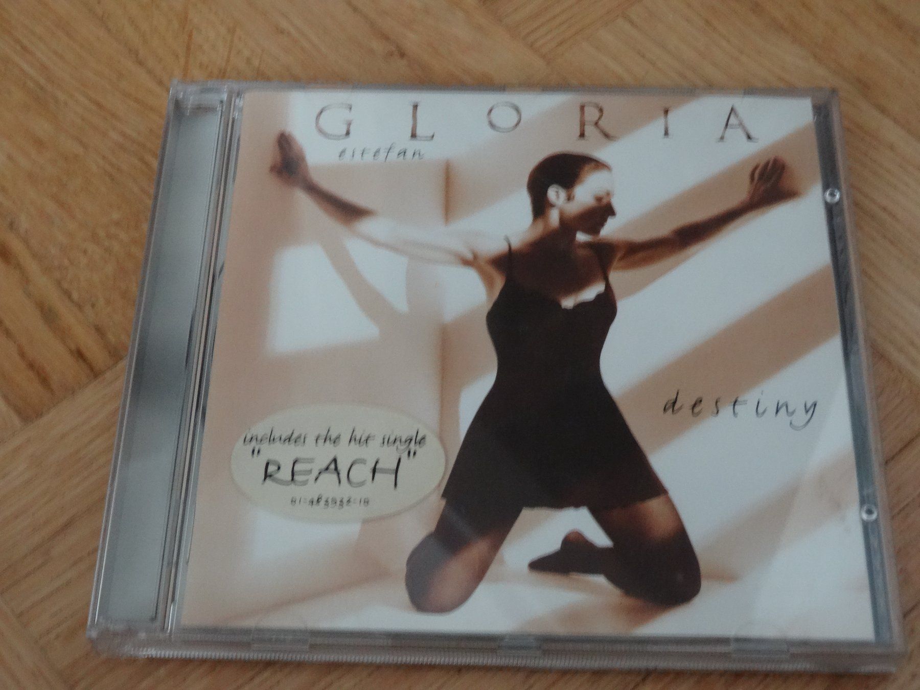 CD: Gloria Estefan - Destiny CD – Usato da Olten venduto da Disc-Ausverkauf
