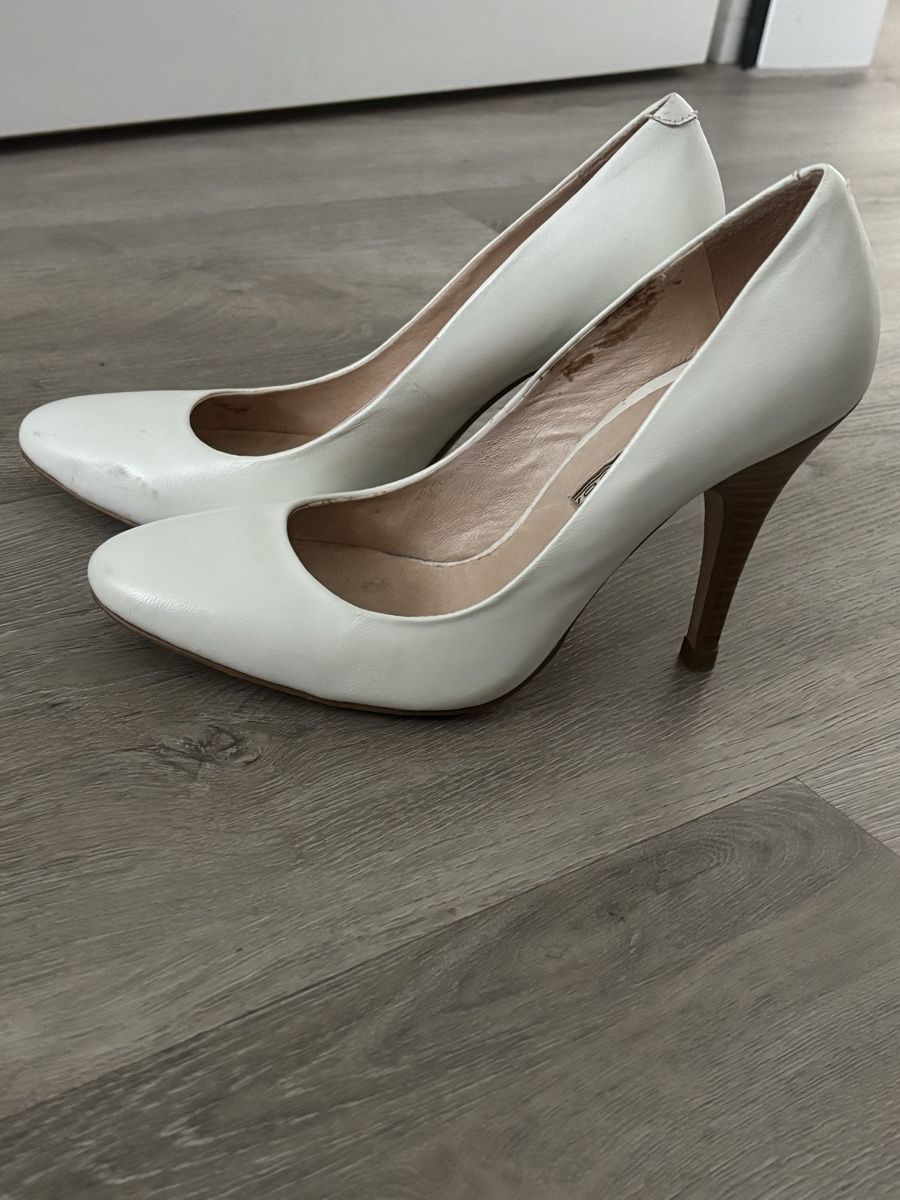 Scarpe da donna: Hochzeitsschuhe – Usato da Oberhasli venduto da sab_f76q