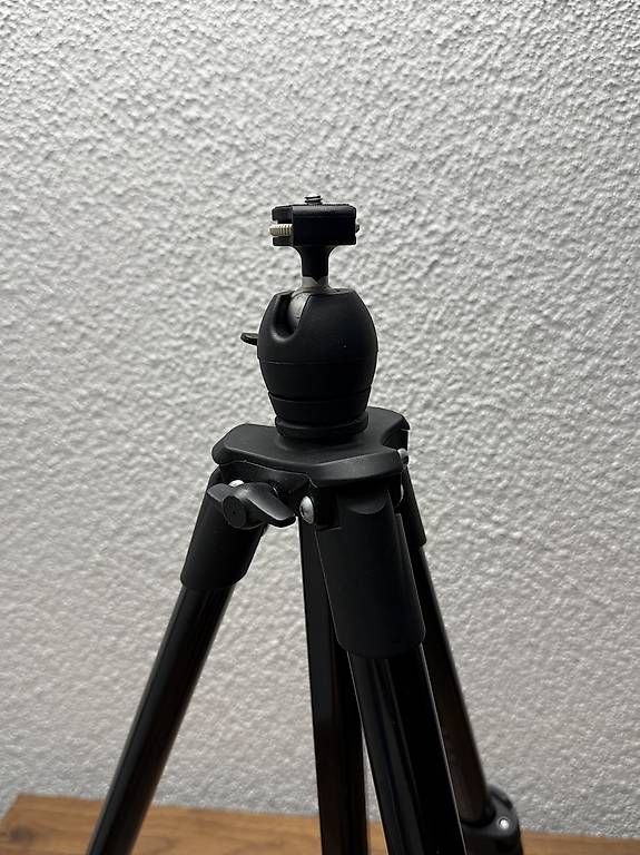 Manfrotto Treppiedi & Teste: Manfrotto Stativ Compact Ligh Alu – Usato da Seengen venduto da D_Murer 1