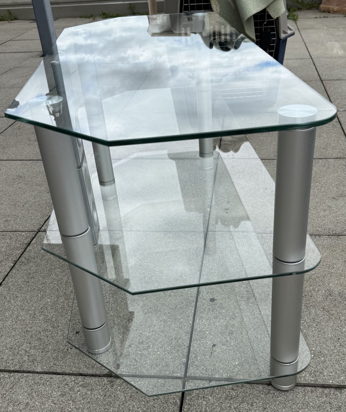Mobili TV: TV-Möbel aus Glas und Metall – Usato da Härkingen venduto da ysc_spr9 1