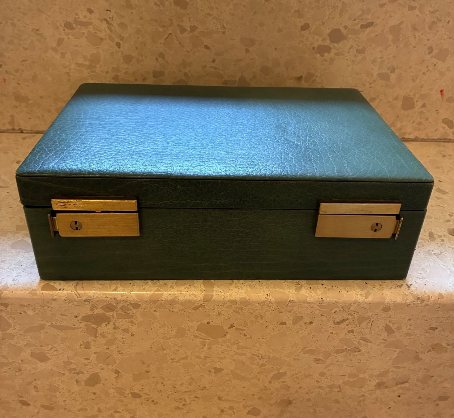 Portagioie: Elegante Schmuckschatulle - Leder – Usato da Bettlach venduto da Brissoni 1