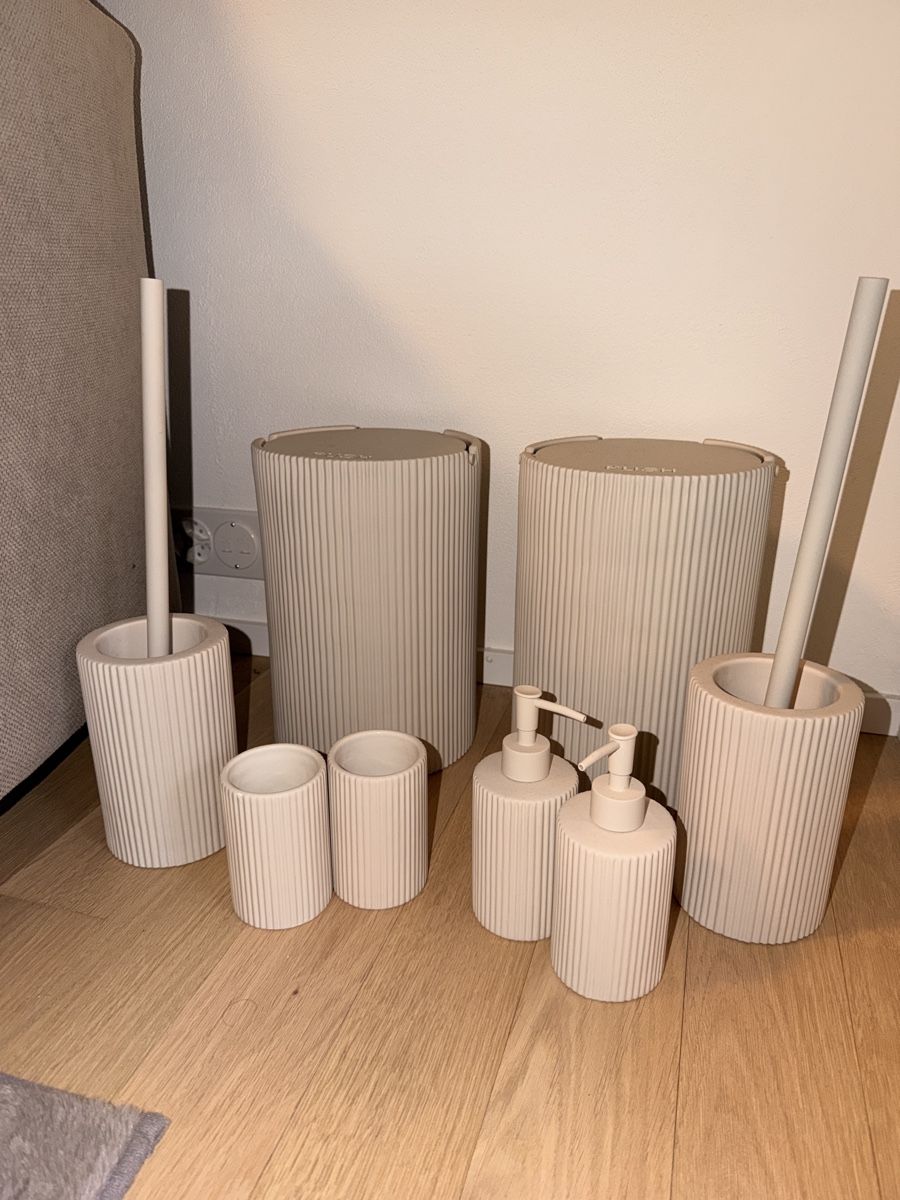 Portasapone: Badezimmer Keramik Zubehör Set – Usato da Zürich venduto da Watches-Co. 2