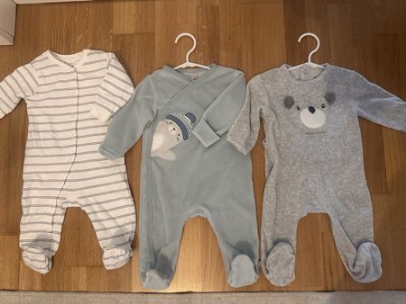 3er Set Baby Schlafanzüge, Grösse 74 ,Top Zustand!
