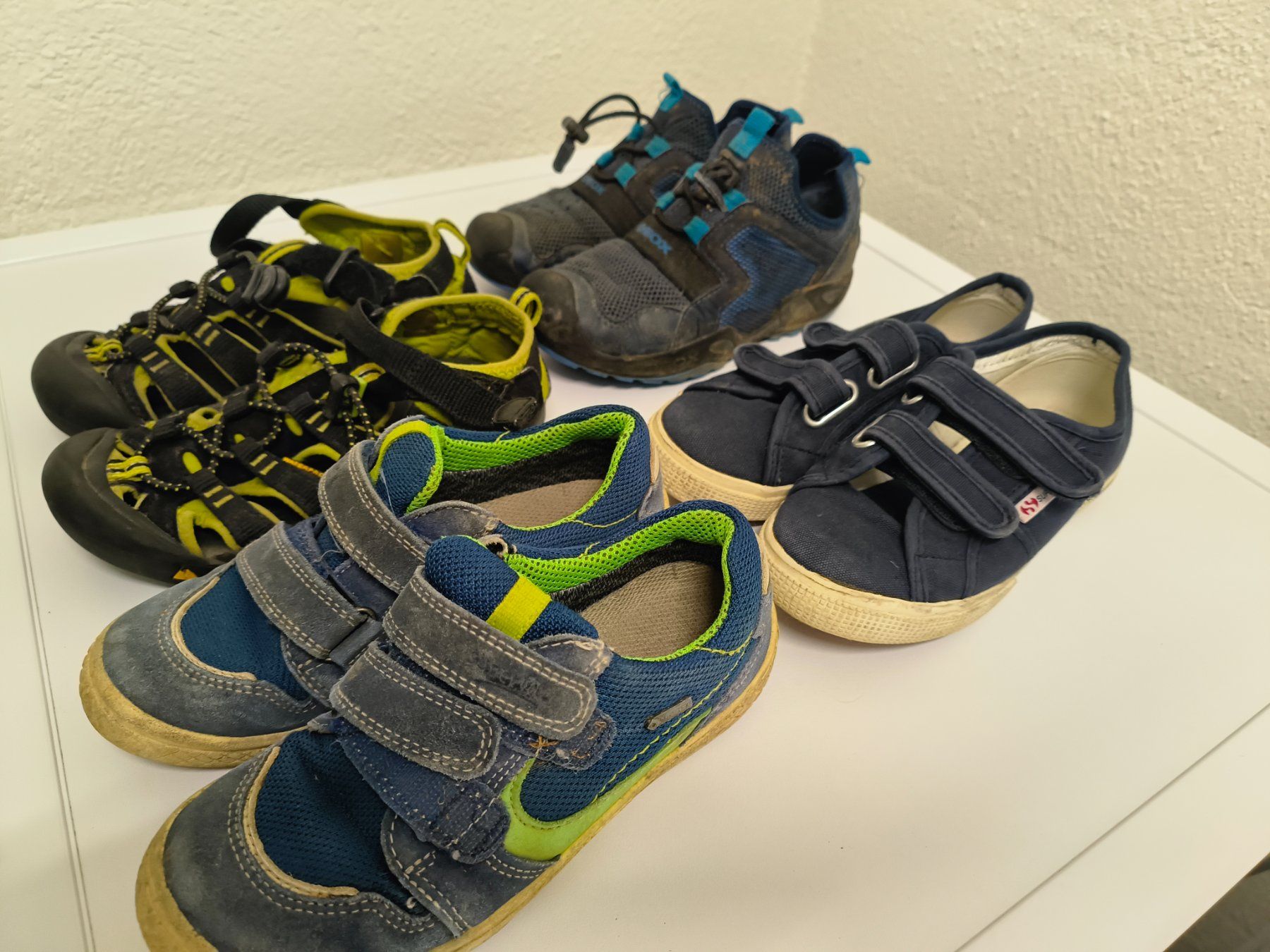 Geox Scarpe per ragazzi: 4 Paar Schuhe Gr. 30 / 31 Geox – Usato da Steinhausen venduto da surfero 1