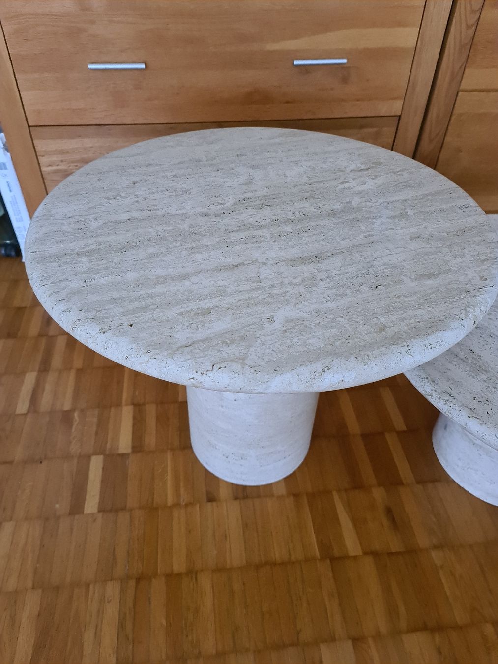 Tavoli: Vintage Travertin Couchtische – Nuovo (secondo la descrizione) da Emmenbrücke venduto da gatasalvache 1