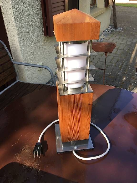 Lampade: Lampes sur pied et spot – Usato da Auvernier venduto da cor_jy2c 2
