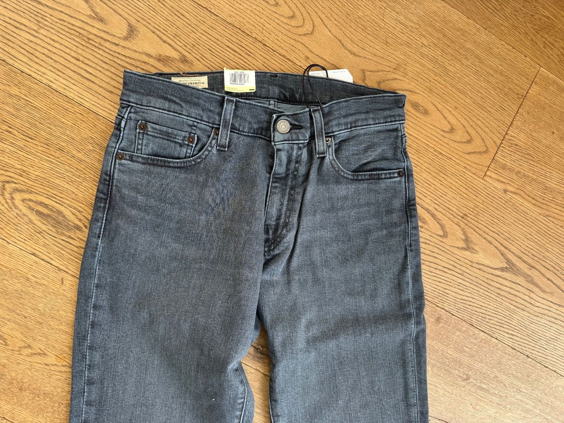 Jeans: Jeans, Levis 511 slim **NEU**  29/32 – Usato da Stettfurt venduto da outlet72 2