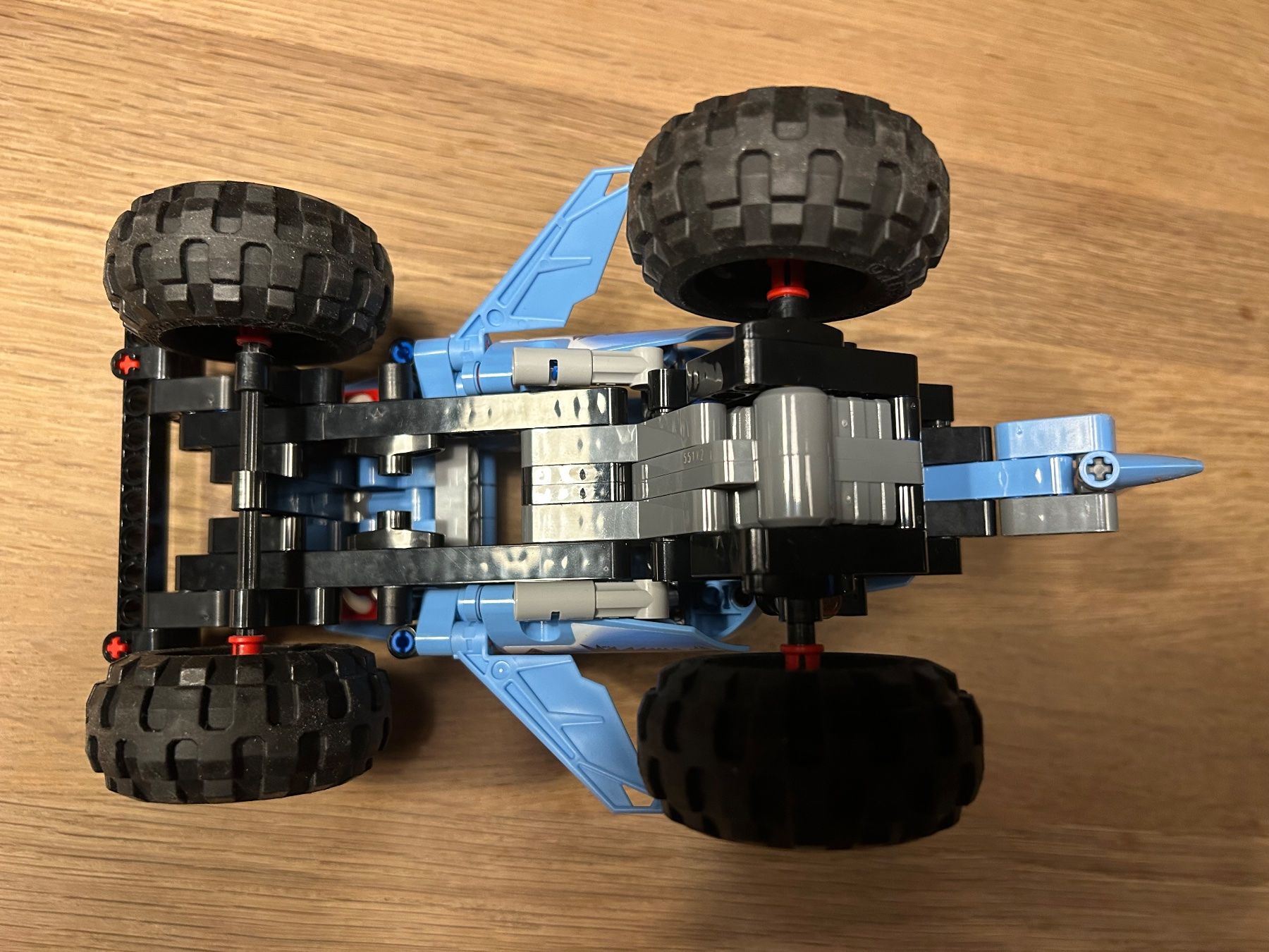 Lego Jouets: LEGO Technic 42134 Monster Jam Megalodon – D'occasion à Zürich par nicoleichholzer 4