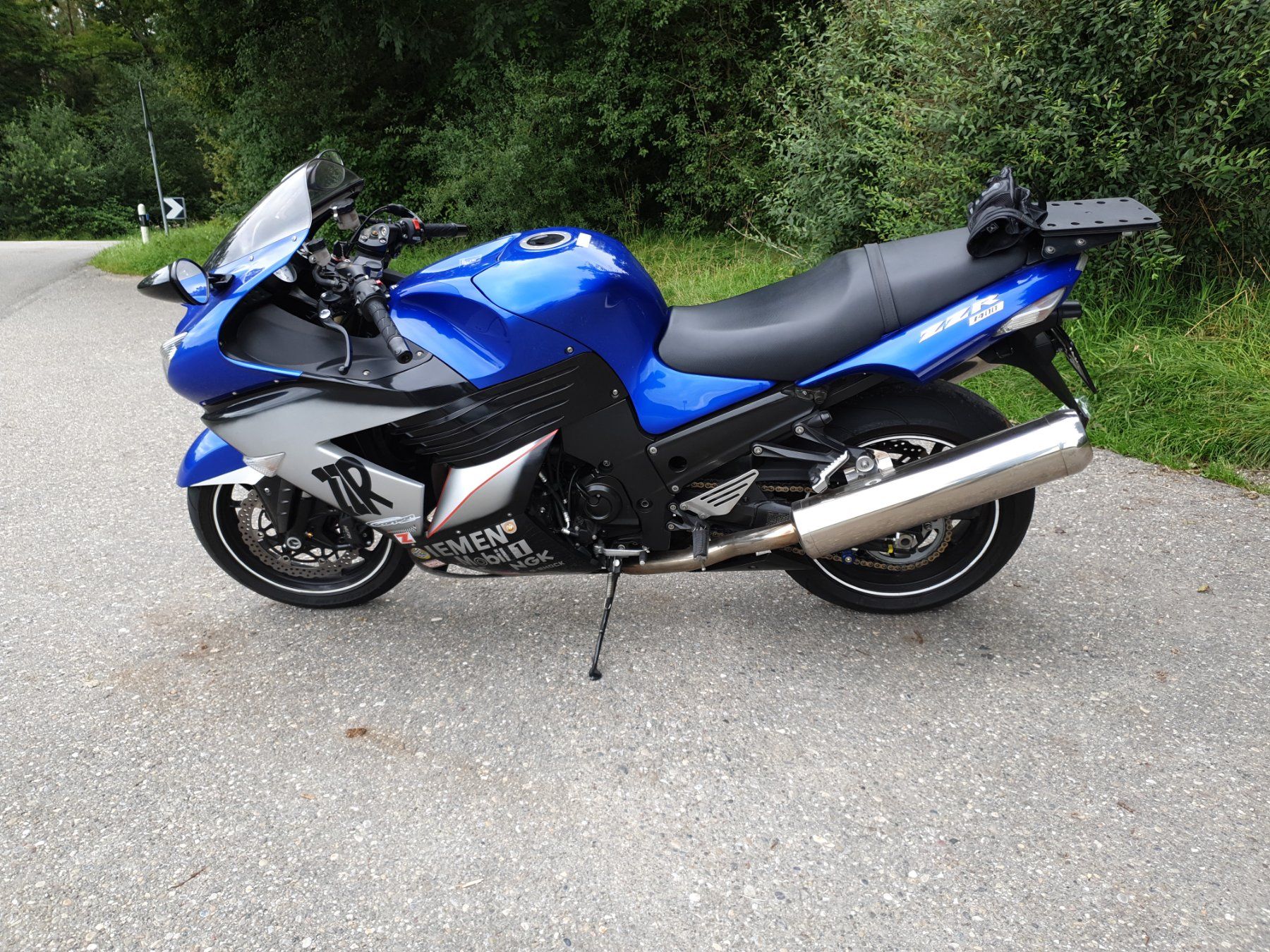 Kawasaki Strada: Kawasaki ZZR 1400 ABS – Usato da Watt venduto da 6regio 1