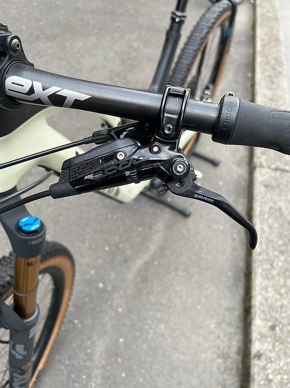 Canyon Biciclette: Canyon Neuron CF 9 SL – Usato da Zürich venduto da gia_75lr 4
