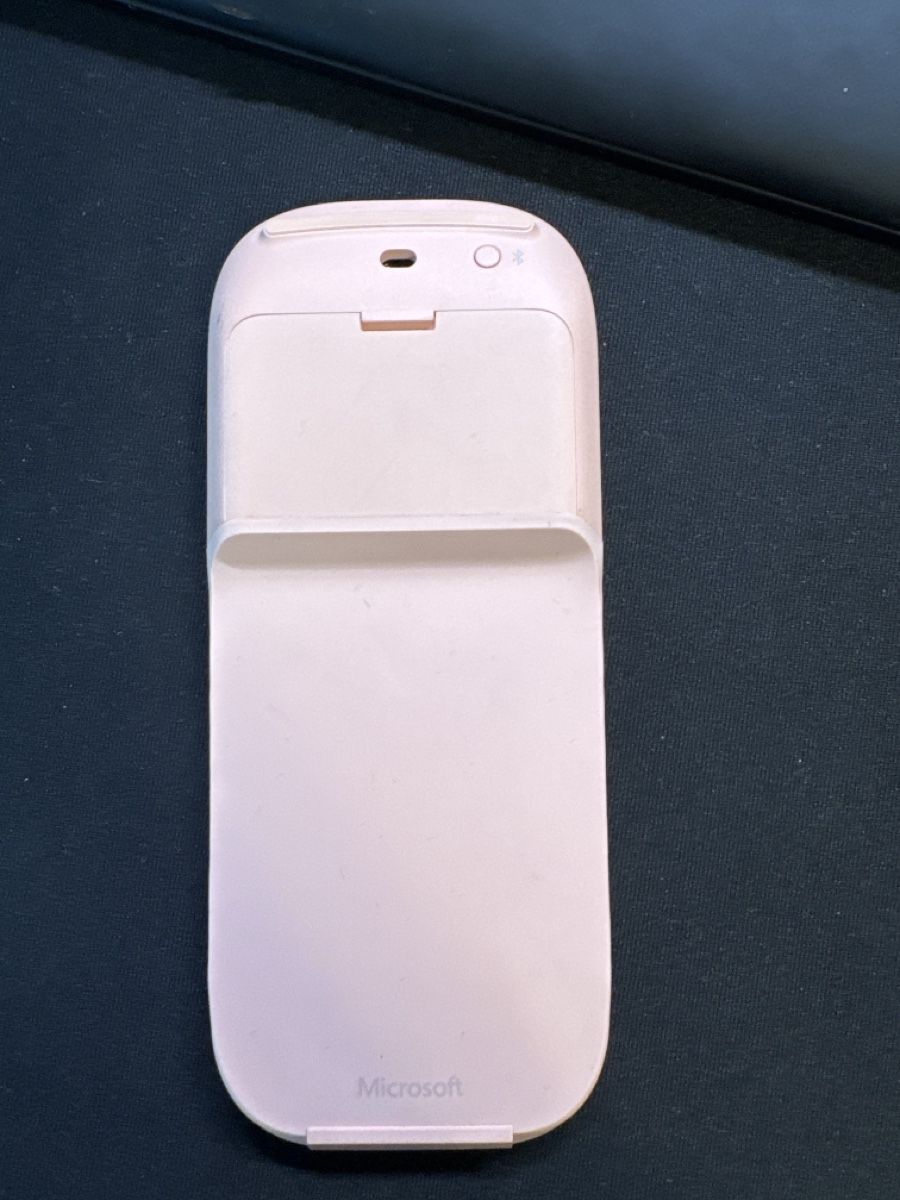 Microsoft Maus: Microsoft Arc Mouse rosa guter Zustand – Gebraucht aus Effretikon von Berkeoek 3