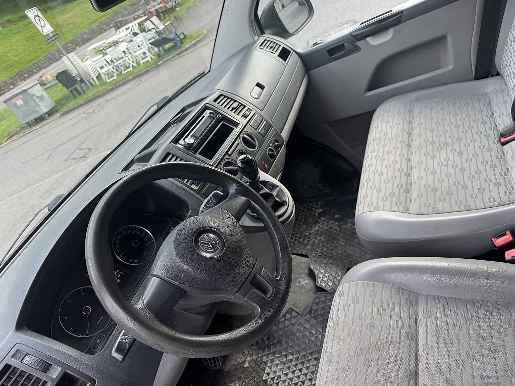 Veicoli commerciali: VW T5 2.0TDI – Usato da Interlaken venduto da vla_s2q6 4