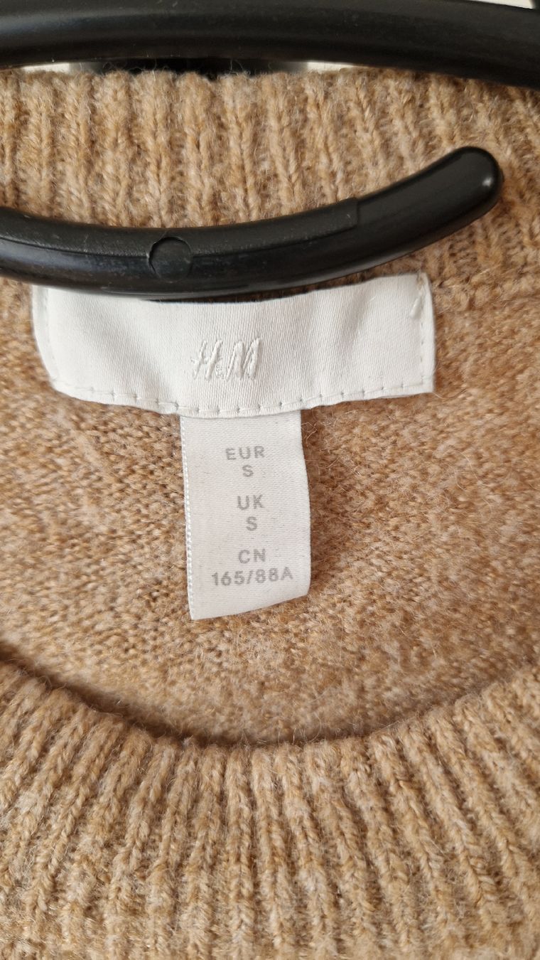 H&M Pulls & Sweat-shirts: Damen Pullover beige mit Perlen Grösse S – D'occasion à Muri b. Bern par ikeasnuggi 1