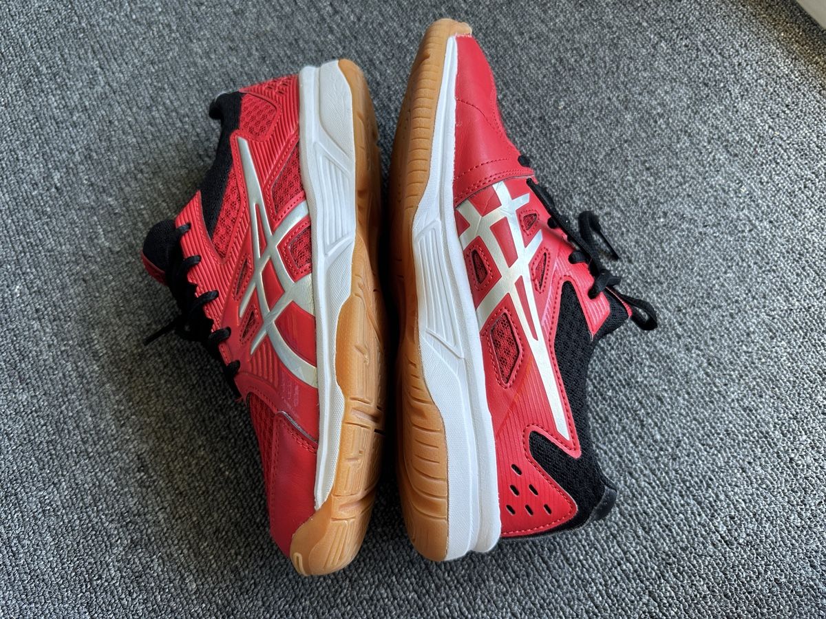 Asics Damenschuhe: Asics femme taille 38 – Gebraucht aus Bulle von LeMoleson 3