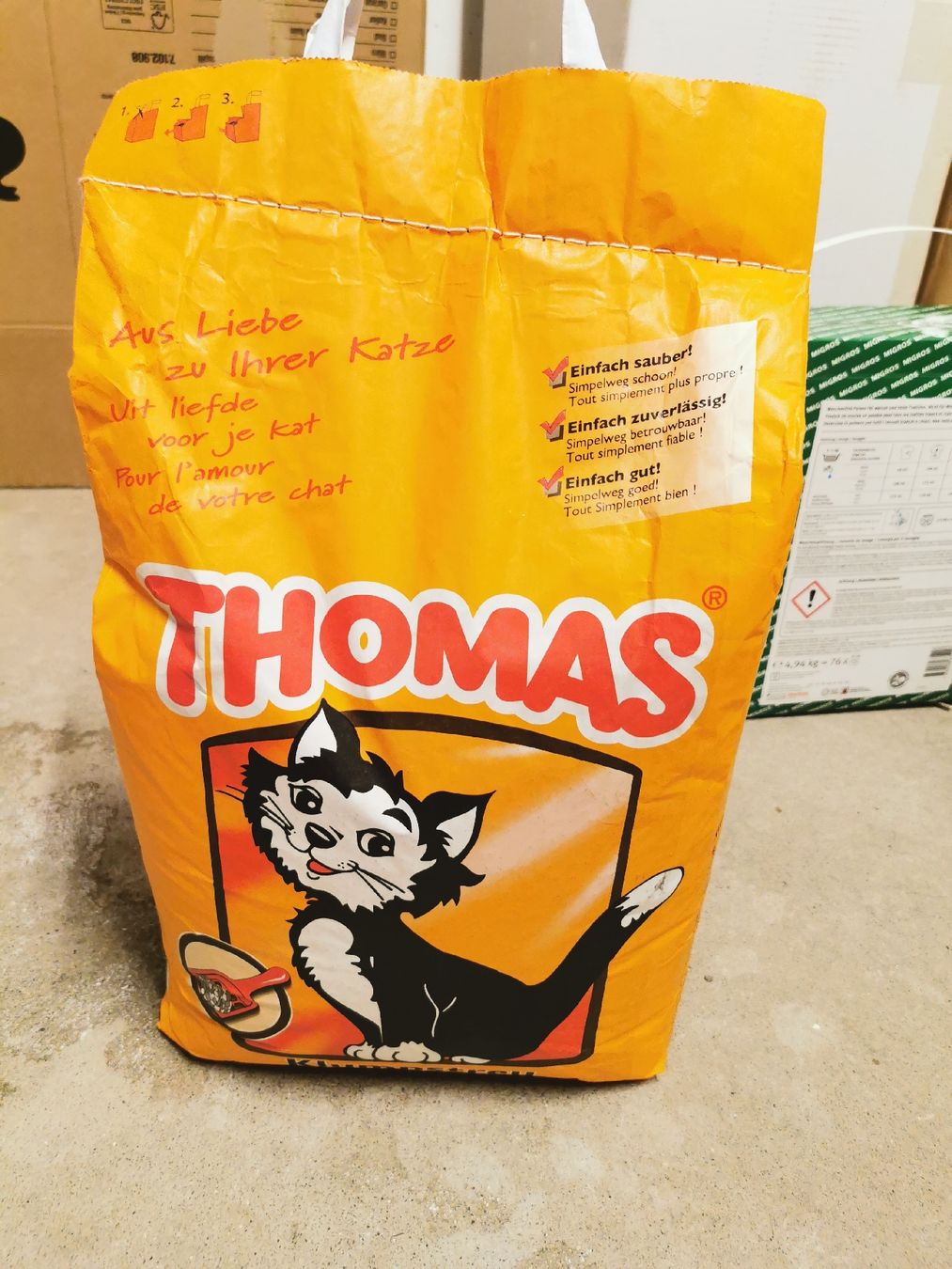 Sandkasten: Katzenkiste Streu  – Neu und originalverpackt aus Schindellegi von R.Temperli