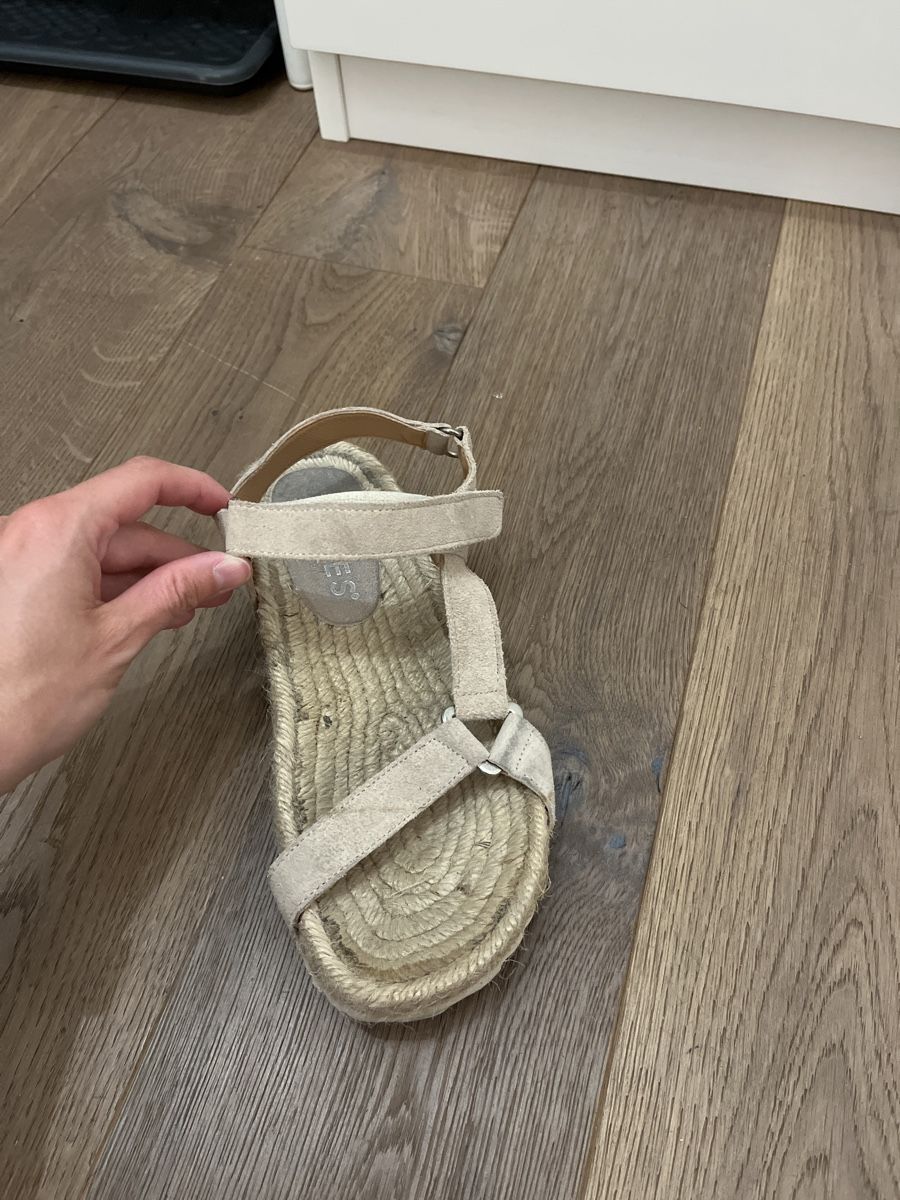 Scarpe da donna: Cypers Sandale Gr 37 – Usato da Richterswil venduto da ste_yzq7 2