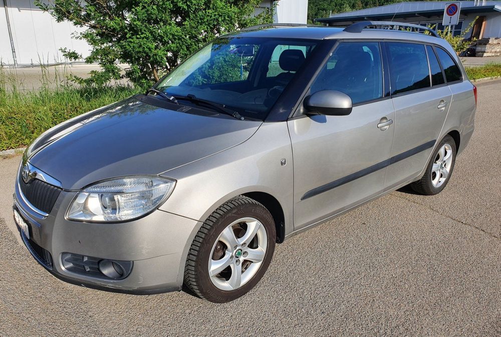 Skoda Fabia Combi 1.6 (2009)