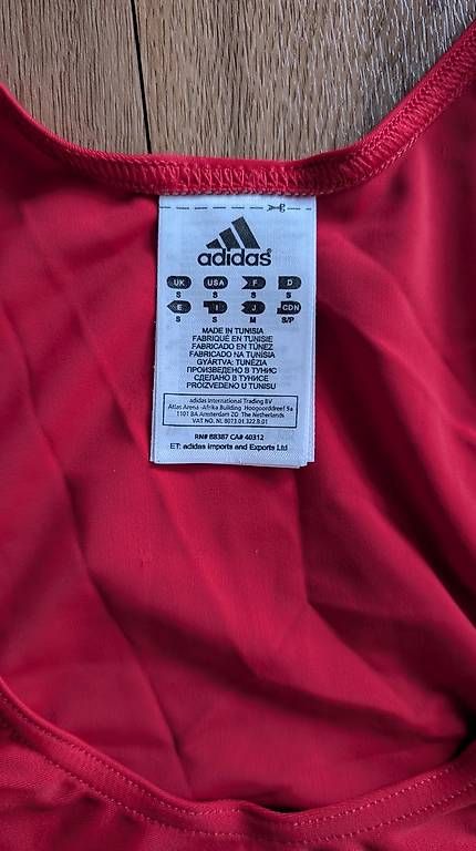 Canottiere & Pantaloni: Adidas Herren - Ringertrikot / Einteiler - Gr. S - rot – Usato da Unterendingen venduto da soern2000 2