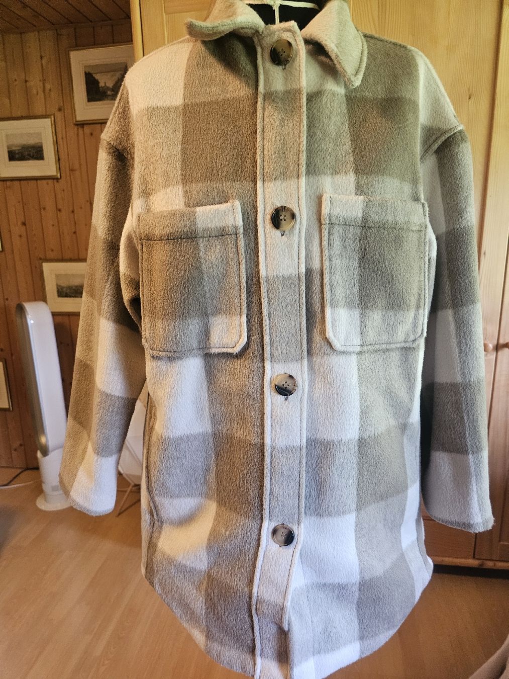 H&M Giacche: Caro Jacke/Jacket/Hemd Beige – Nuovo (secondo la descrizione) da Horgenberg venduto da fus_csf7