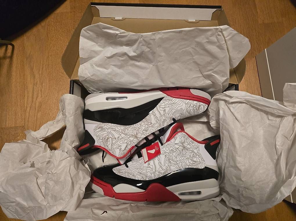 Jordan Scarpe da uomo: Neuves - Air Jordan Dub Zero Varsity Red 2022 – Nuovo e nell'imballaggio originale da Genève venduto da damjogil