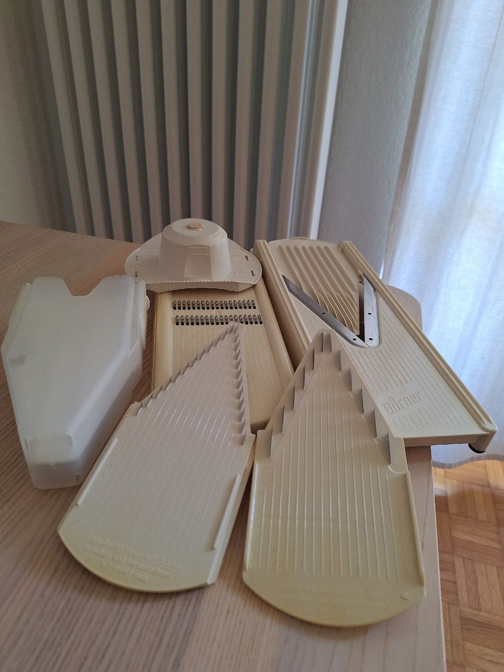 Börner Küchengeräte: Börner Hobelset – Gebraucht aus Bern von aiiinaddd