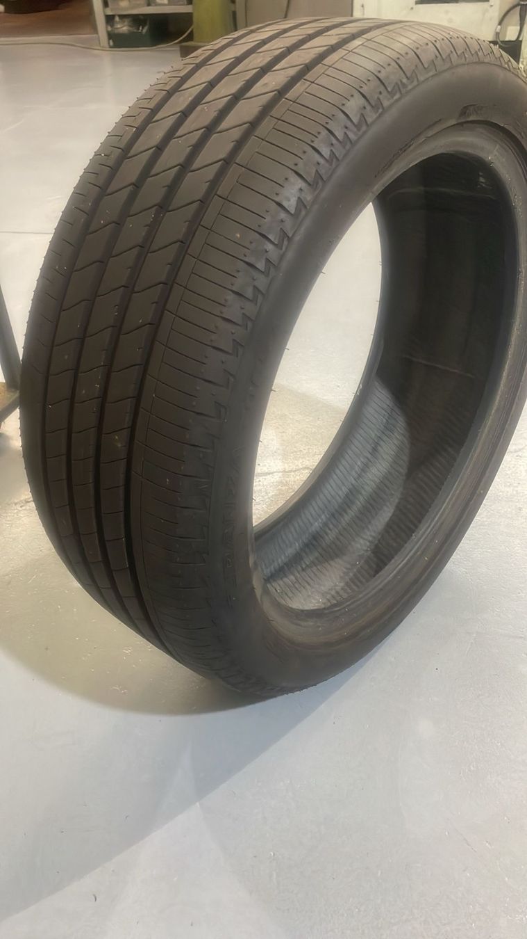 Altro in Scrittura & Disegno: 4 pneumatici estivi Bridgestone – Usato da Lugano venduto da fed_xx7y