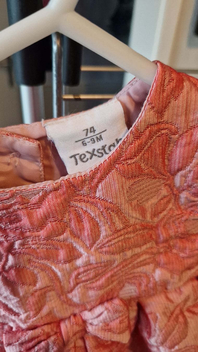 Vestiti & Gonne: Mädchenkleid – Usato da Etziken venduto da langa 1