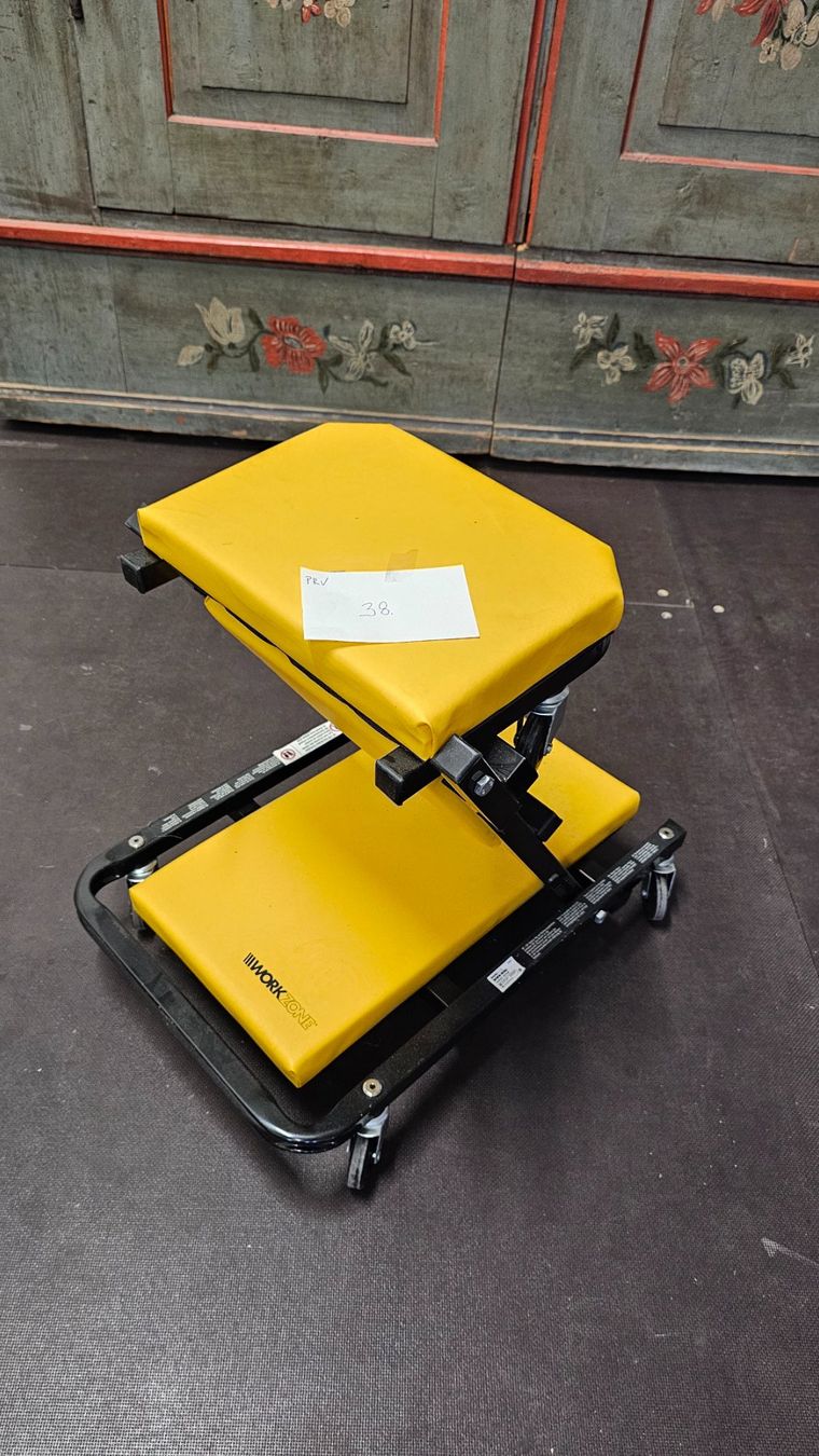 Alle Werkzeuge: Rollbrett 2in1 WORKZONE – Gebraucht aus Diessenhofen von Osio