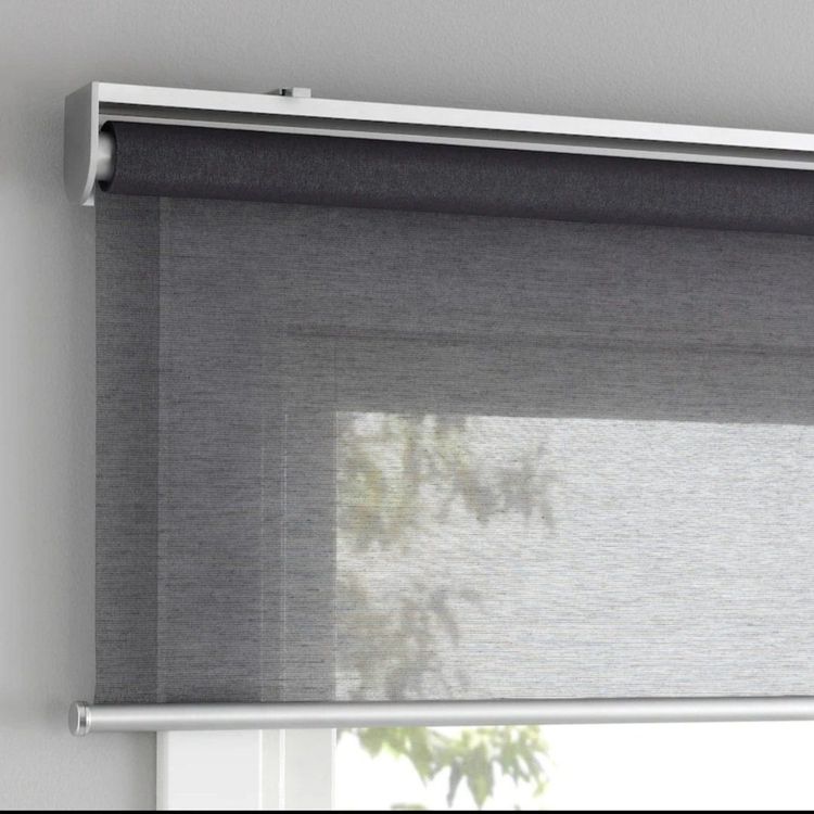 Drei schöne Ikea Rollrollos für 45.- (Gebraucht) in für CHF 45 – nur ...