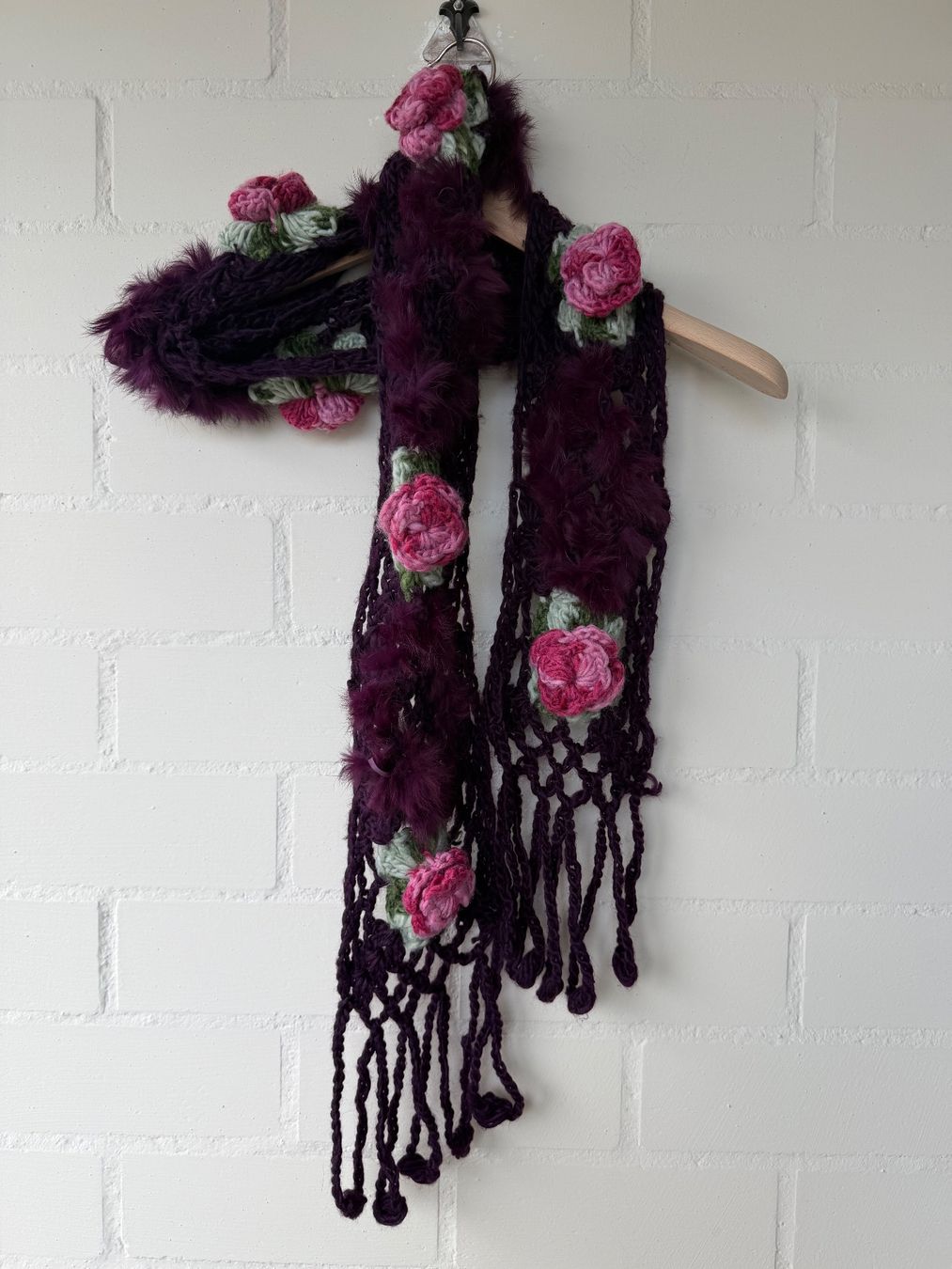 Foulard & Sciarpe: Schal Mit Blumen 🌺 und Pelz – Nuovo (secondo la descrizione) da Brütten venduto da Rod816