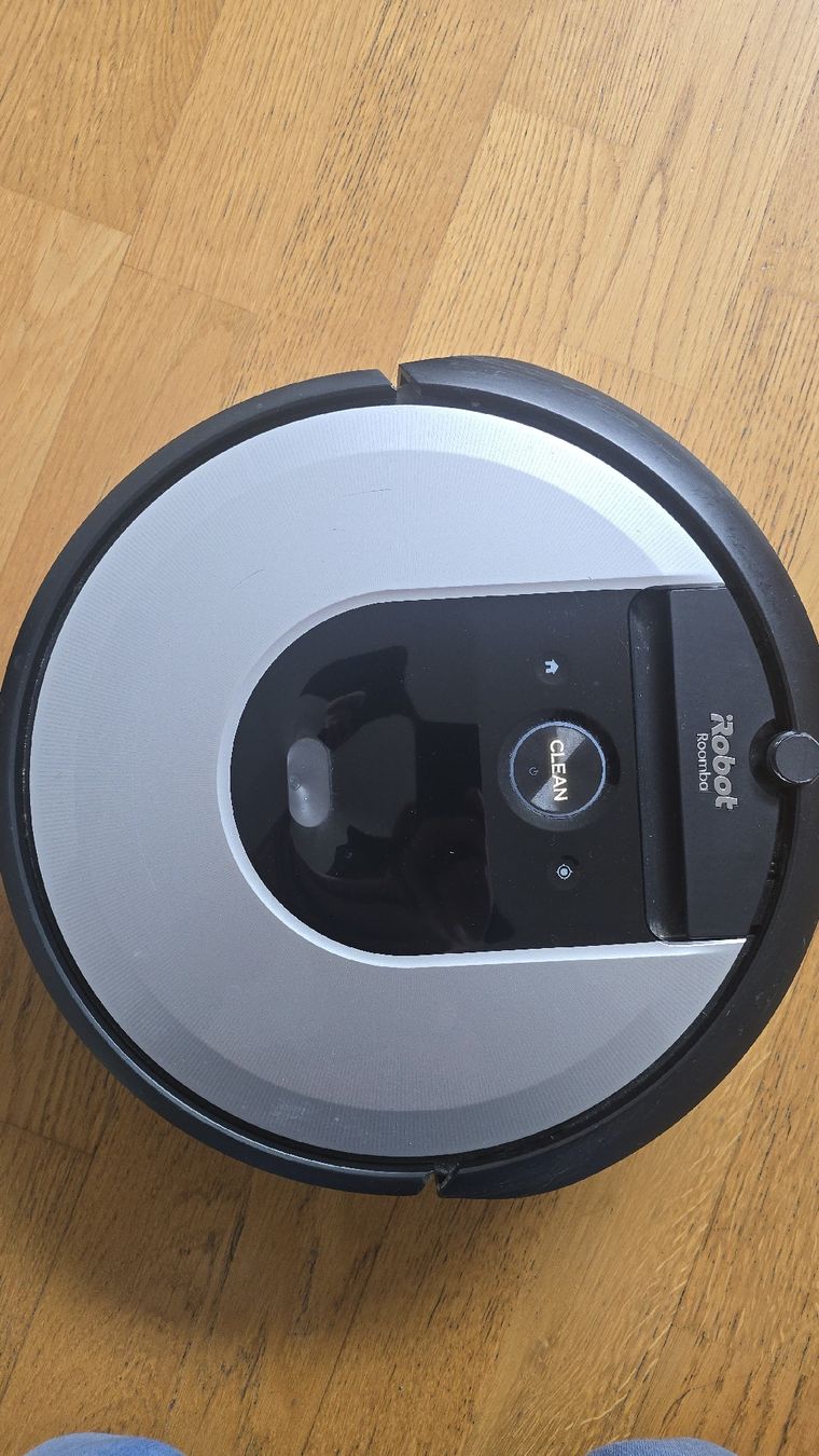 Irobot Staubsauger & Zubehör: I robot Roomba i7+ – Gebraucht aus Derendingen von Profivark 2