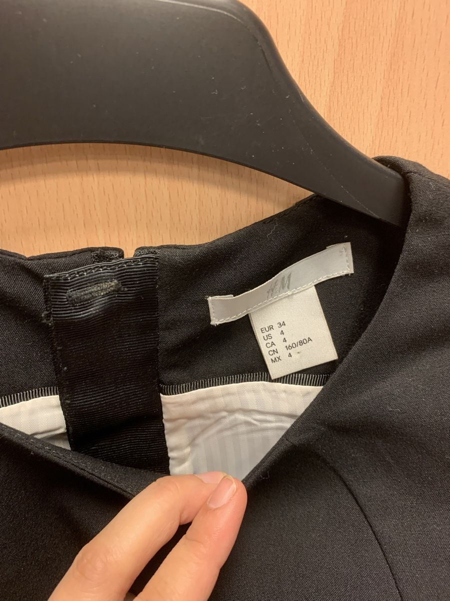 H&M Vestiti: Robe chic noire – Nuovo e nell'imballaggio originale da Montreux venduto da Izapeche811 1