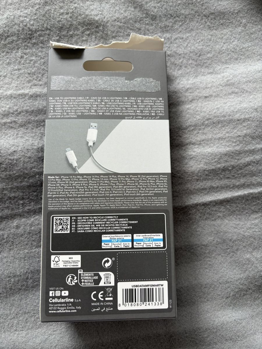 Câbles: Cellularline Lightning Ladekabel iPhone/iPad 1 m/ NEU – Neuf avec emballage d'origine à Oberönz par Nobs-Bern 1