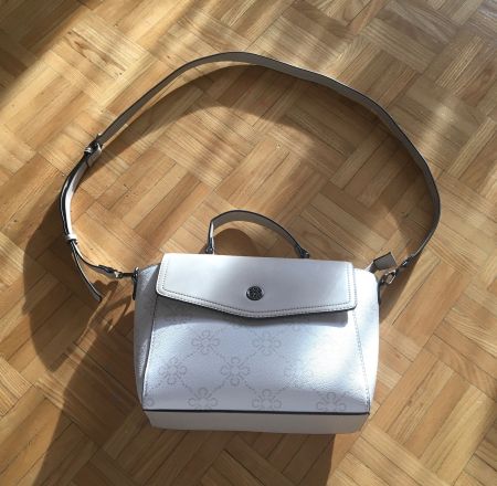 Handtasche